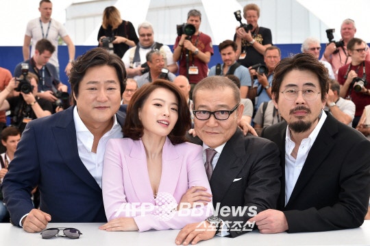 2016051901001449600100957_99_20160518224