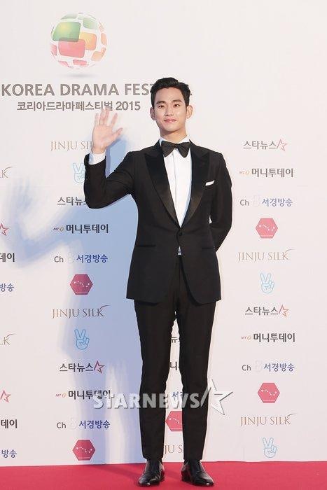 오늘자 코리안 드라마어워즈김수현 | 인스티즈
