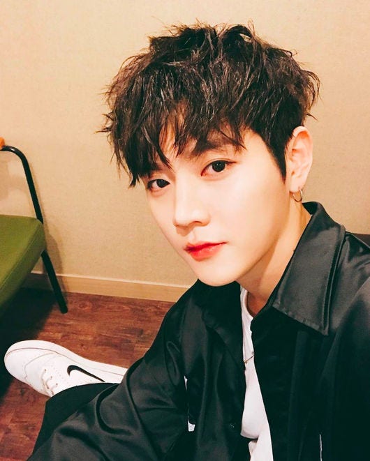 뉴이스트 최민기, '프듀2' 후 예능출격..오늘 '텐2' 녹화 | 인스티즈