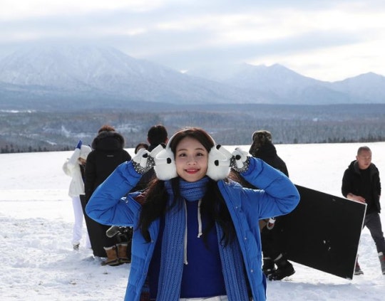 json naver twice visuals that shines even more on sapporo s snow netizen nation onehallyu
