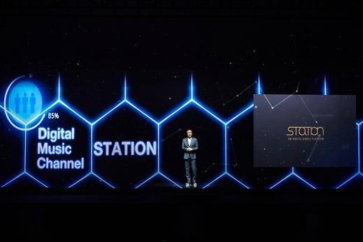 상상 이상의 이수만…SM, NCT로 초거대 공룡이 되다(종합) | 인스티즈