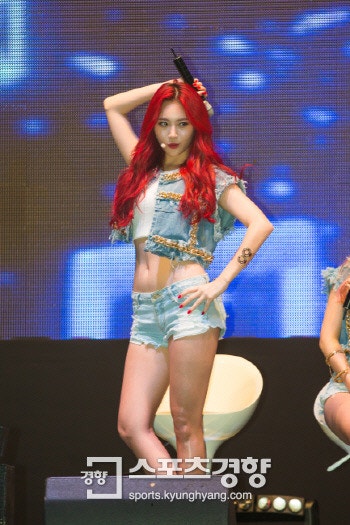 걸스데이 유라, 인피니트 성규와 연인 호흡 | 인스티즈