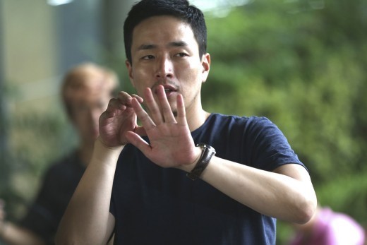 이병헌의 '스물'…, 로맨틱, 그리고 '성공적' | 인스티즈