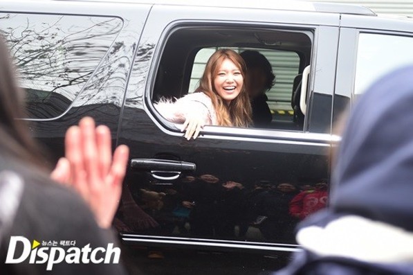  [PIC][09-02-2015]SooYoung khởi hành đi NY để tham dự "COACH 2015 FW New York Fashion Week" vào sáng nay 125148524_44