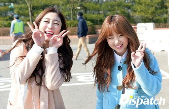 [스타캐스트] "휴대폰을 털어라"...러블리즈, 운명의 컴백셀카 | 인스티즈