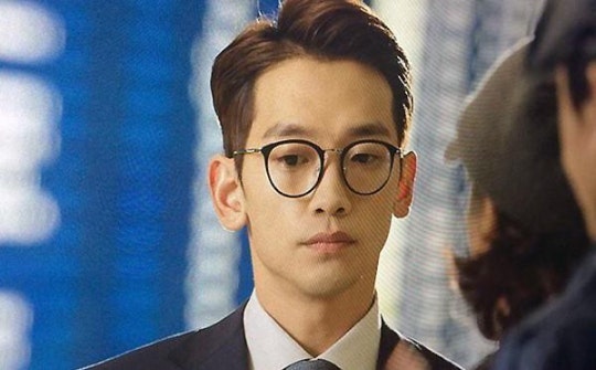 [돌아와요아저씨] 정지훈, 오연서 기습뽀뽀?? sbs새 수목드라마 티저.swf | 인스티즈