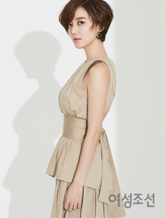 【李素妍】【杂志】《 女性朝鲜 》8月号